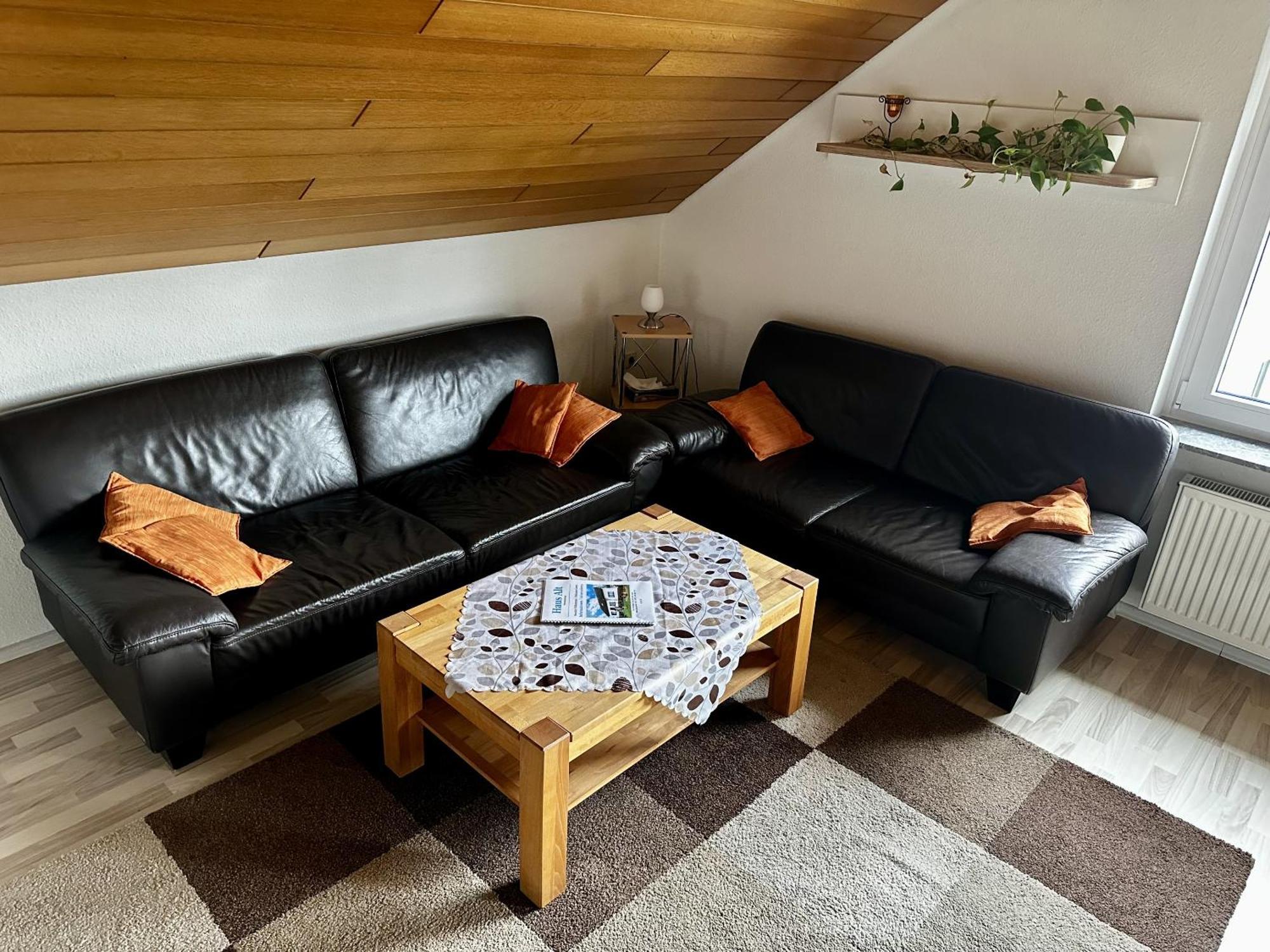 Haus Alt - Ferienwohnung Illingen  Екстериор снимка